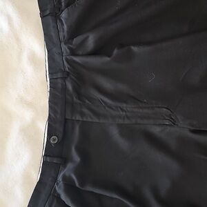 Samuelsohn Black Pleated Cuffed Trousers 44R EUC